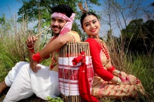 Young girls and boys are celebrating bihu